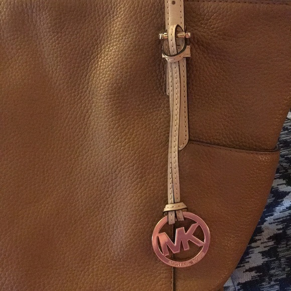 Michael Kors Handbag - Picture 2 of 6